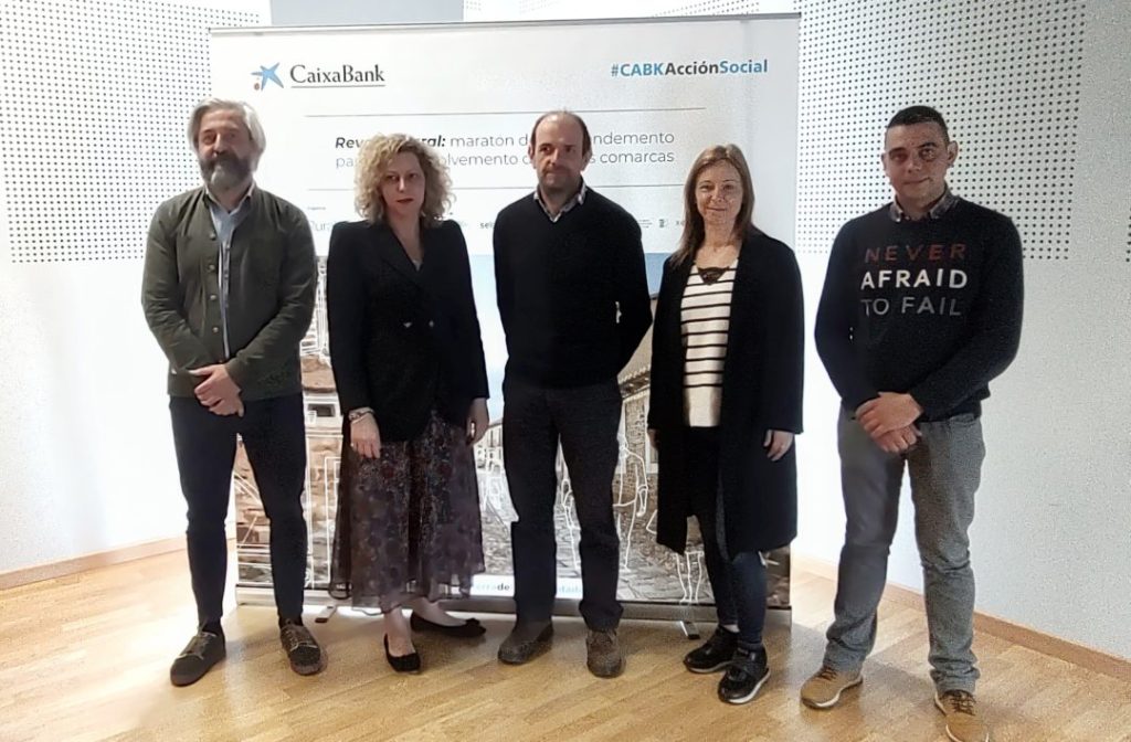 Representantes das entidades que colaboran co maratón de emprendemento Revolta Rural