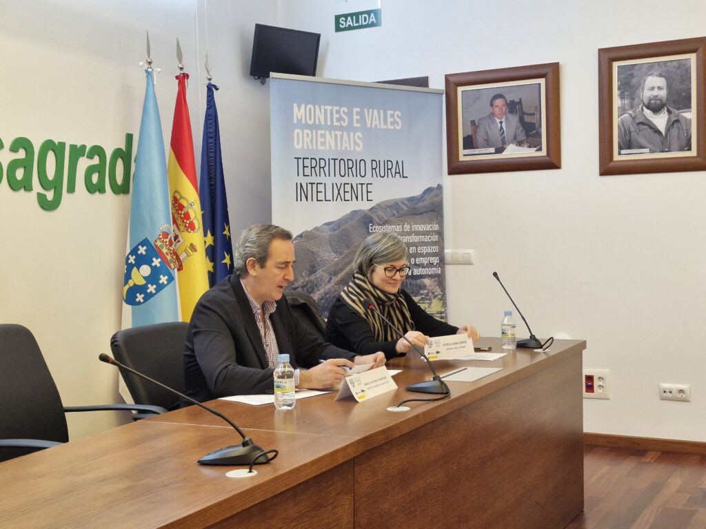 Marcon Antonio Fernández Piñeiro, do Instituto Galego de Vivenda e Solo, presentou as liñas dos programas de axuda ao aluguer da Xunta.